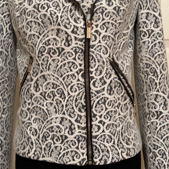 KARL LAGERFELD LACE RIDER JACKET SIZE S - Picture 3 of 8